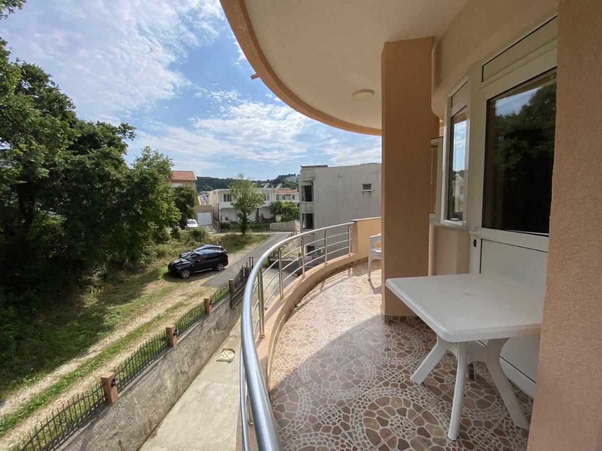 Guest House Koliqi - Hotel & Apartments Ulcinj Exterior foto