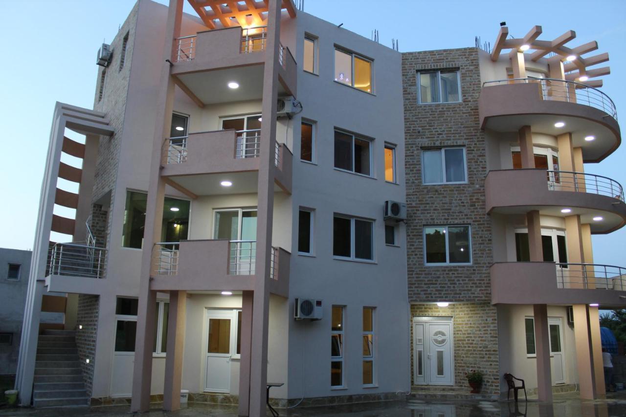 Guest House Koliqi - Hotel & Apartments Ulcinj Exterior foto