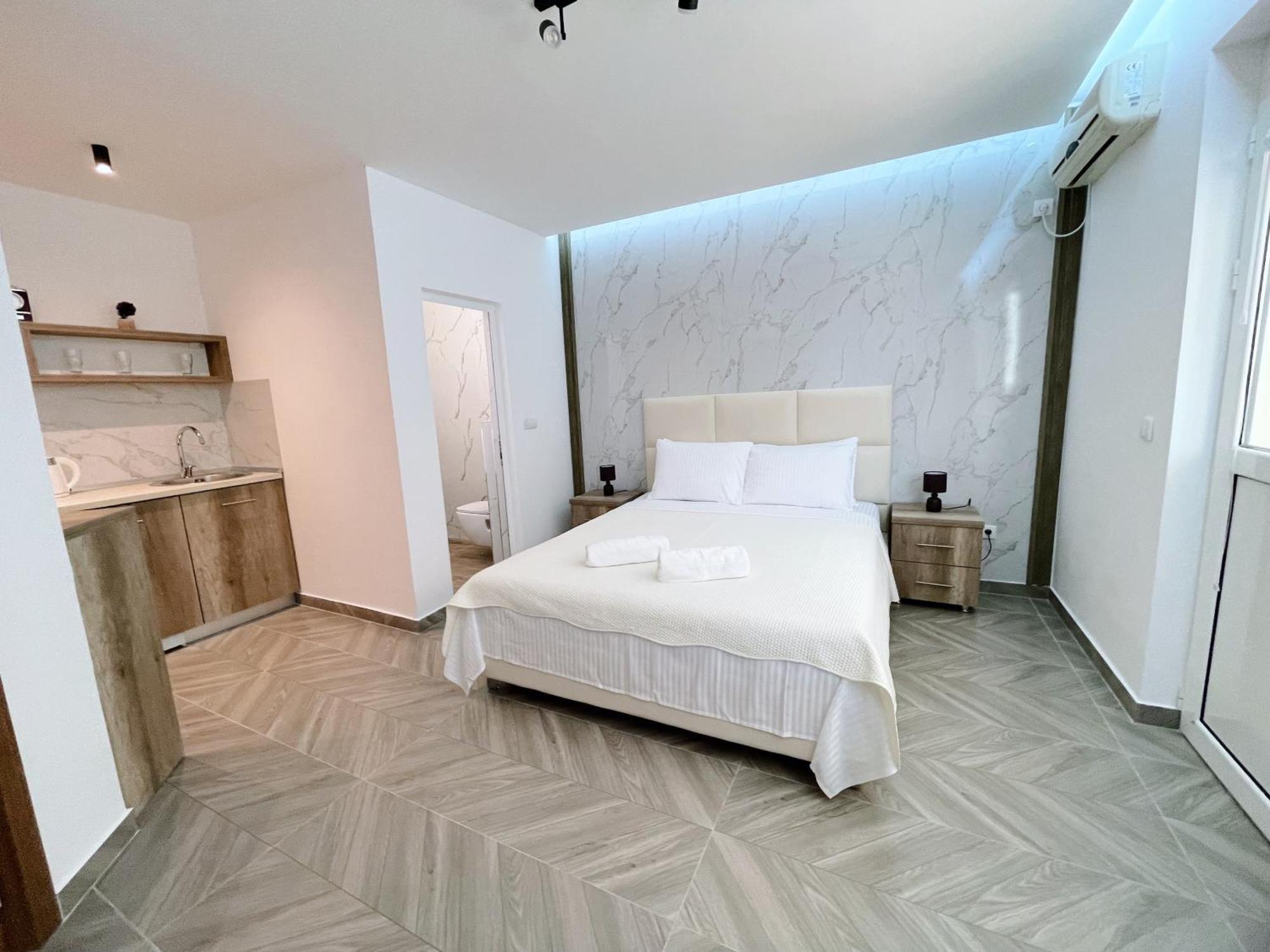 Guest House Koliqi - Hotel & Apartments Ulcinj Exterior foto