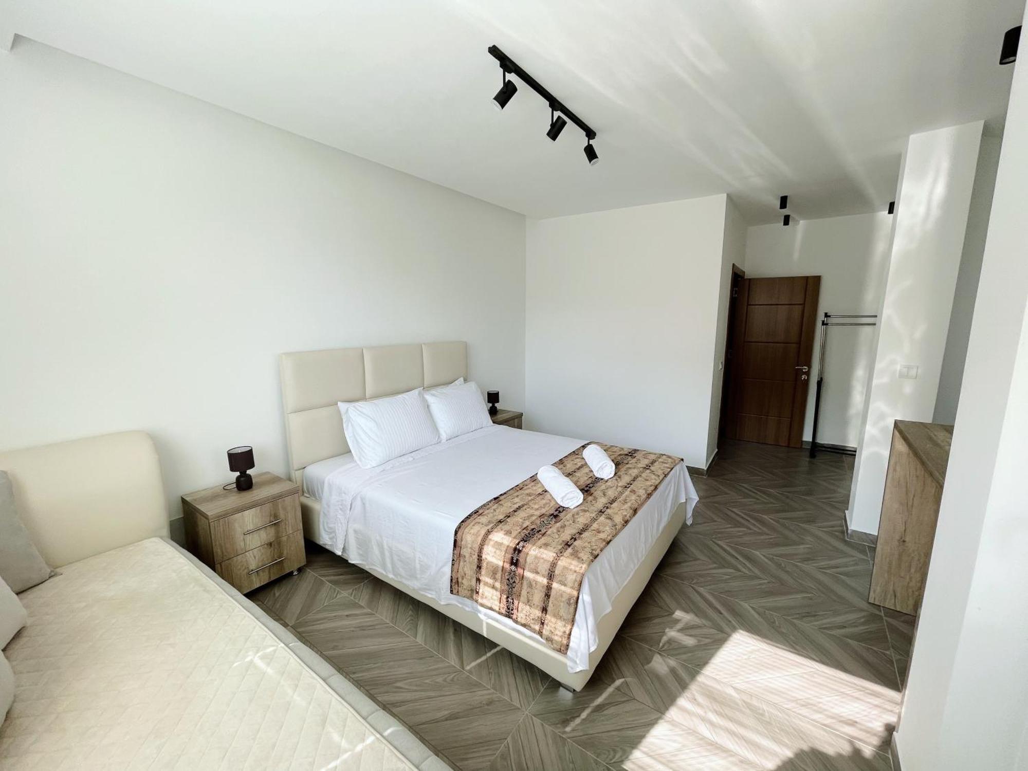 Guest House Koliqi - Hotel & Apartments Ulcinj Exterior foto